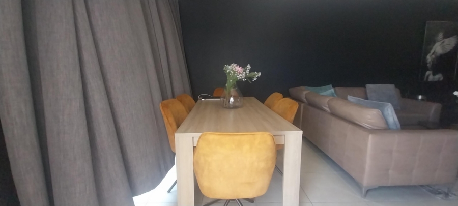 To Let 2 Bedroom Property for Rent in Parklands North Western Cape